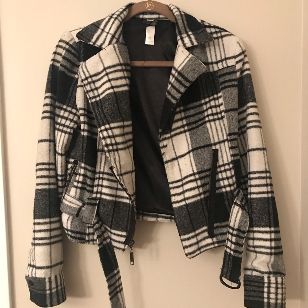 Ashley 26 International Crop Jacket